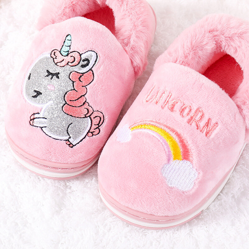 Zapatillas de invierno para niños de dibujos animados para bebés y niñas, chanclas de unicornio rosa, pantuflas de Interior para el hogar para niños pequeños, pantuflas de felpa para el hogar