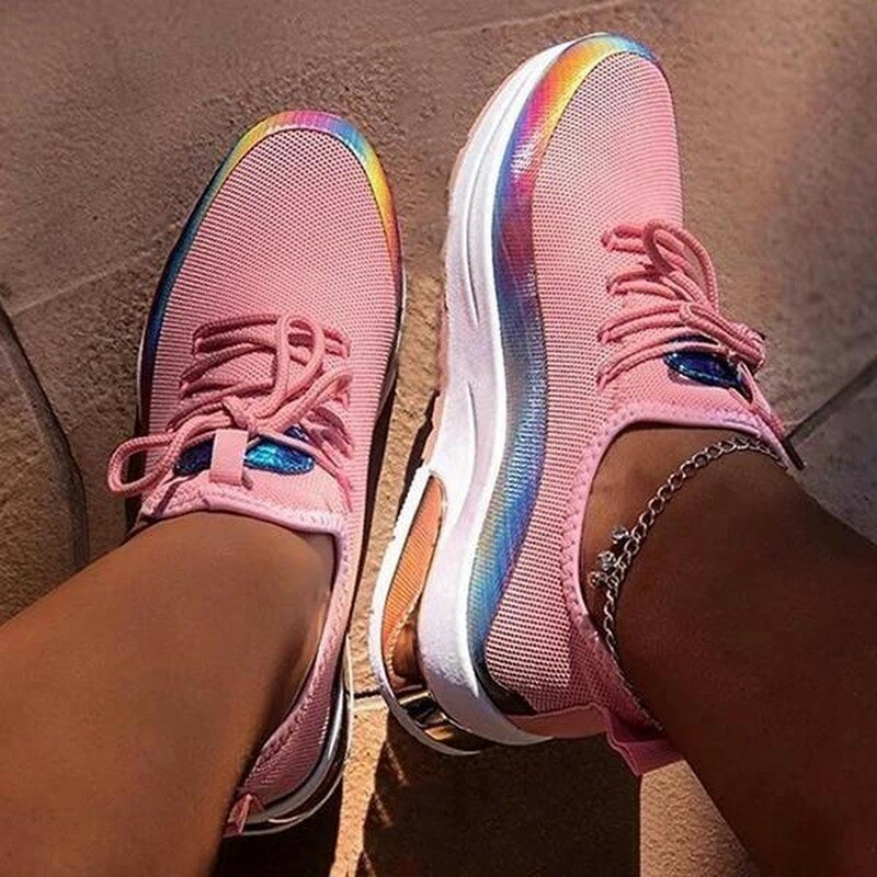 النساء الملونة تشغيل أحذية رياضية السيدات حذاء كاجوال الدانتيل يصل أحذية مفلكنة حذاء سير مسطح الإناث أحذية رياضية امرأة