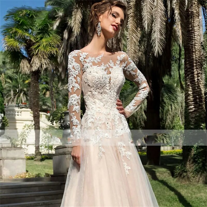 Koronkowe długie suknie ślubne 2022-line suknie ślubne luksusowe długie rękawy z aplikacjami suknia ślubna w stylu Vintage