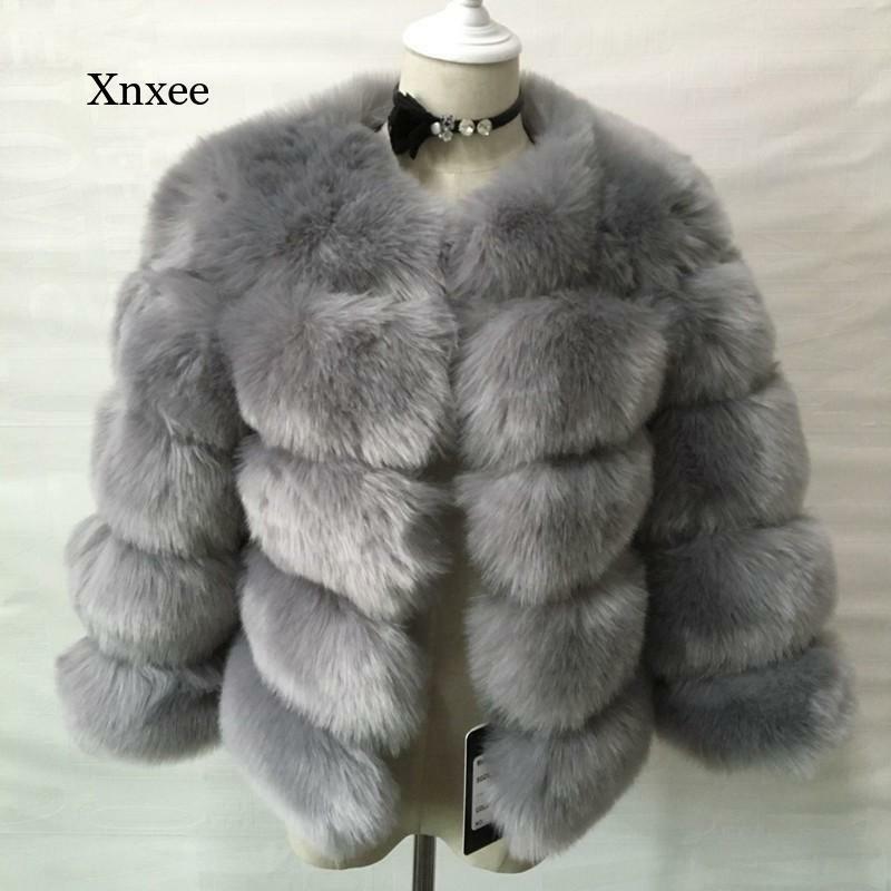 Chaqueta corta de piel para mujer, chaqueta de moda de manga de tres cuartos, chaqueta delgada de cuello redondo, otoño e invierno, 2021