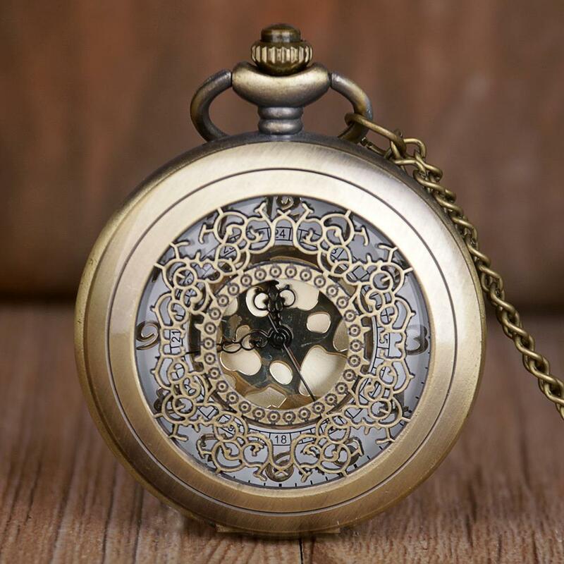 New Vintage Pocket Watches Bronze Hollow Design Quartz Pocket Watches Necklace Chain Pendant for Mens Womens Gifts Clock