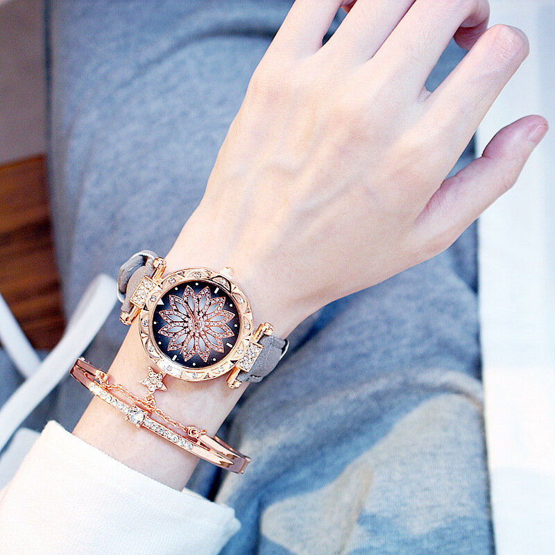 Reloj analógico de cuarzo para Mujer, pulsera de lujo con correa de cuero, color negro, estilo superior, a la moda