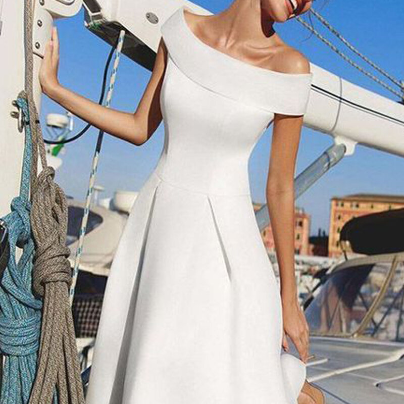 Temperament Clavicle One-shoulder Dress First Love Slim White Dress