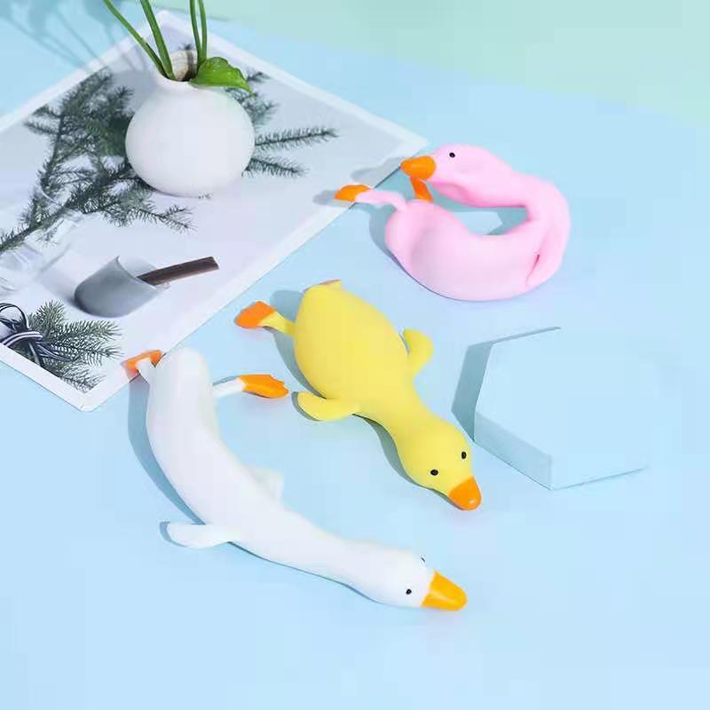Stress Reliever Random Fun Animal Toys Stress Relief Squeeze Anti-stress Toys Gifts For Children And Adult