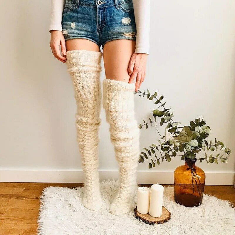 الشتاء مثير محبوك الجوارب الطويلة النساء جوارب طويلة الدافئة الفخذ العليا الجوارب للسيدات بنات موضة جديدة مخطط جوارب طويلة النساء