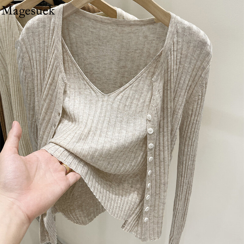 Sweater Dalaman Splicing Kerah V Mode Korea Sweater Rajutan Pullover Wanita Dua Potong Palsu Musim Gugur untuk Wanita 17984