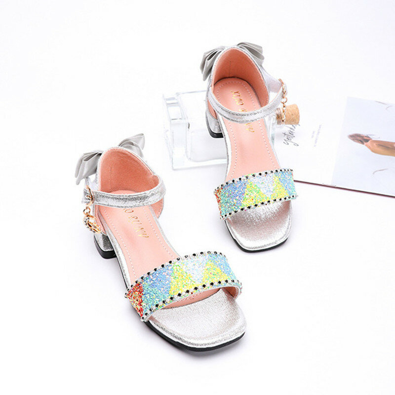 Sandalias para niños de tacón grueso de 3cm bonitas a la moda 2020 nuevas con lentejuelas de colores zapatos de princesa sandalias con diamantes de imitación para estudiantes
