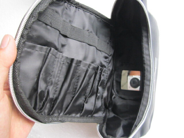 حقيبة مستحضرات التجميل مع مرآة, حقيبة ماكياج علامة تجارية أزياء شعار M مزدوجة سستة