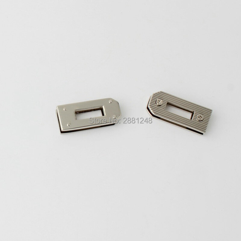 Nieuwe Kleine Zilveren Oogjes Lock Hanger Voor Tassen Hardware Groothandel Mode Een Set Sloten Fittings Vrouw Bag Handtassen Purse