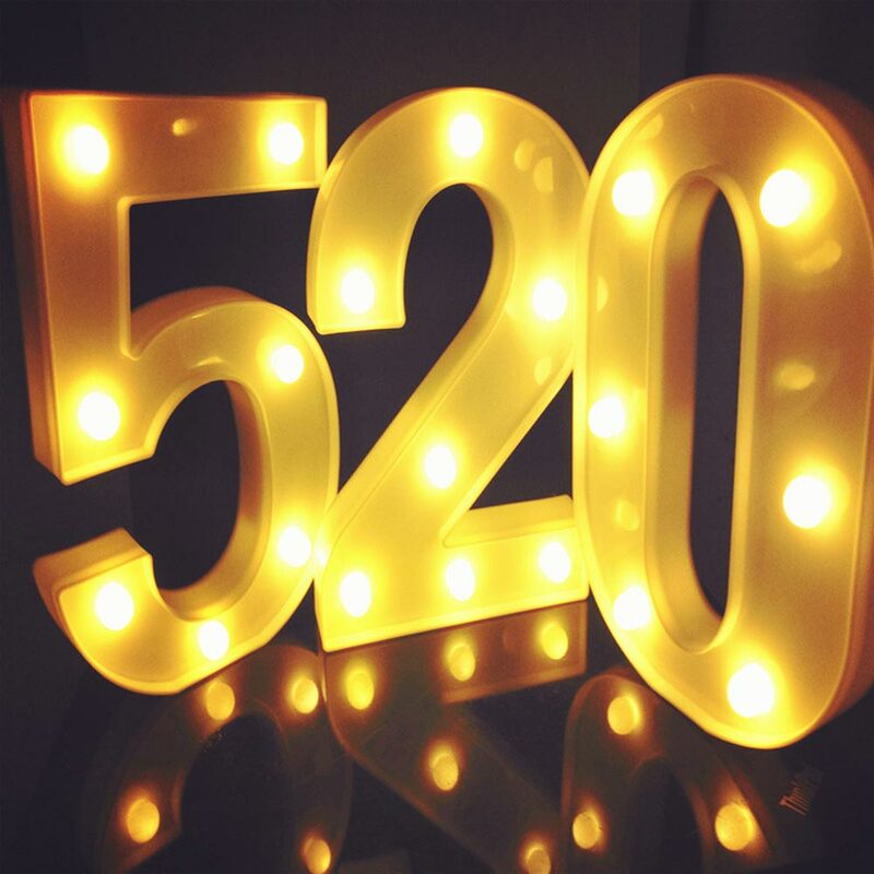 Lámpara LED de noche 3D para decoración interior, luz colgante de pared con 26 letras del alfabeto, marquesina Digital, fiesta de boda, 0-9