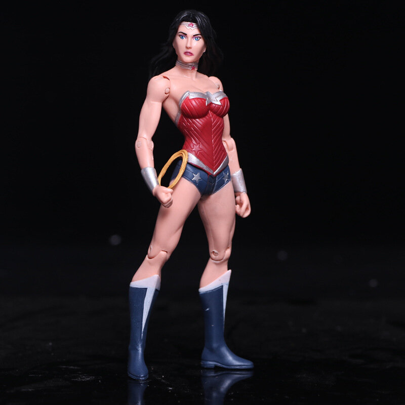 Anime Figure Superheroes Batman Green Lantern Flash Superman Wonder Woman PVC Action Figures Kids Toys Dolls Model 17cm
