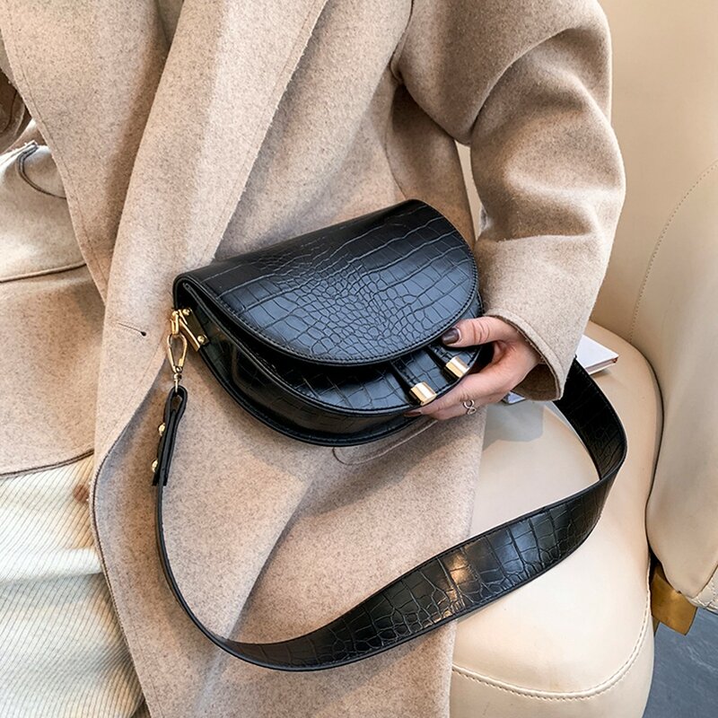 Luxury Crocodile Pattern Crossbody Bags for Women Half Round Messenger Bag PU Leather Handbags Shoulder Bag sac main femme