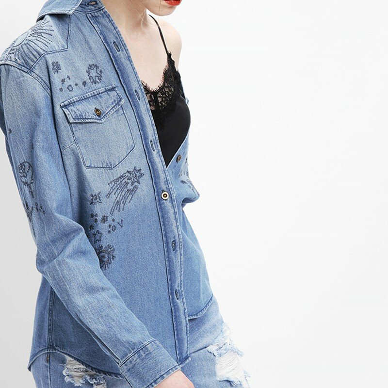 Женская джинсовая рубашка с длинным рукавом, однобортная рубашка из потертого хлопка с вышивкой, топы на весну
