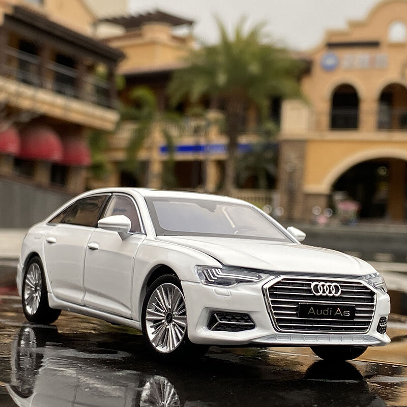 1:32 AUDI A6 Alloy Car Model Diecast & Toy Metal Vehicle Car Model Collection Sound and Light High Simulation Childrens Toy Gift