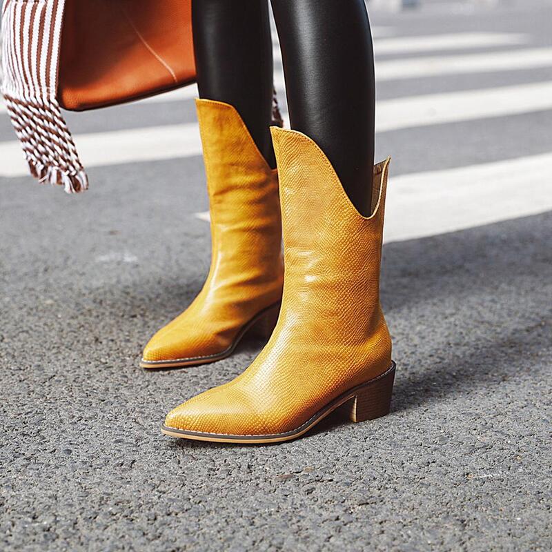 Boots ocidentais estilo cowboy para mulheres, botas curtas, salto alto, couro de cobra, casuais, outono e inverno, 2019