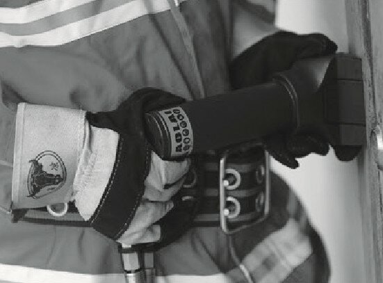 緊急救助用のポータブルドア傘ツール油圧オープナー