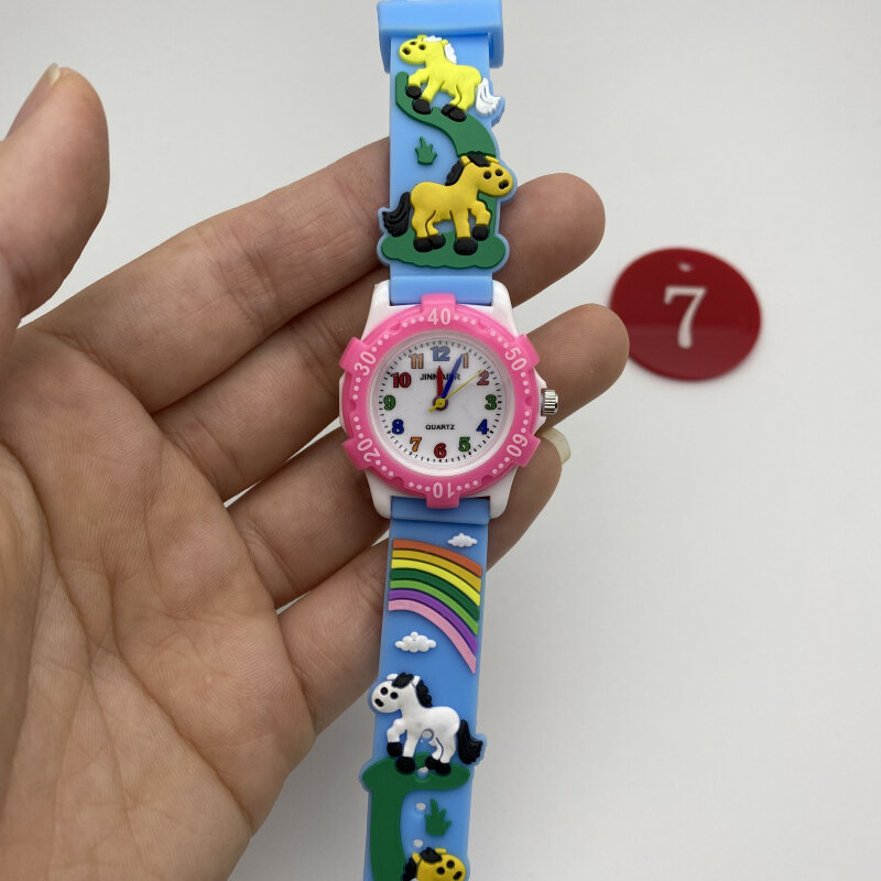 Reloj de cuarzo rosa con números árabes para niños, correa de lona luminosa, regalo de cumpleaños
