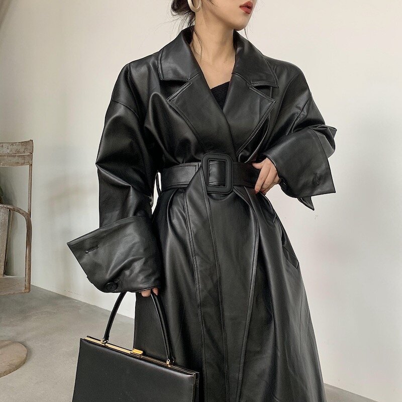 Lautaro ขนาดใหญ่ยาวหนัง Trench Coat สำหรับผู้หญิงแขนยาวหลวม Fit ฤดูใบไม้ร่วงสไตล์ผู้หญิงสีดำเสื้อผ้า Streetwear