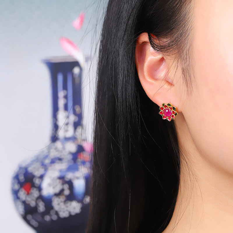 Boucles d'oreilles en corindon rouge pour femmes, argent plaqué or s925, fleur de lotus, mode rétro, 100%