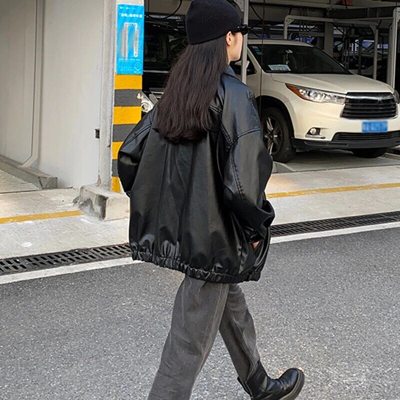 한국 블랙 가죽 재킷 여성 겨울 긴 여성용 모토 바이커 지퍼 재킷 스트리트웨어 하라주쿠 Y2K 루즈핏 여성용 코트 2023
