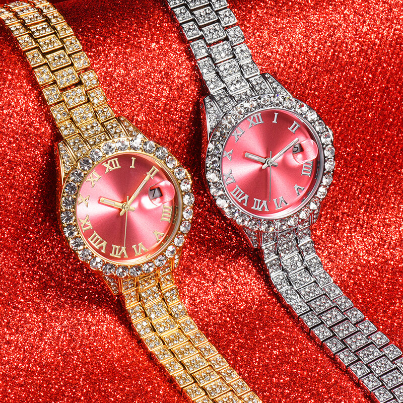 นาฬิกาผู้หญิงฮิปฮอป2024ส่งฟรีหรูหรานาฬิกาผู้หญิงประดับเพชรสีเงินนาฬิกาข้อมือควอตซ์สำหรับผู้หญิง