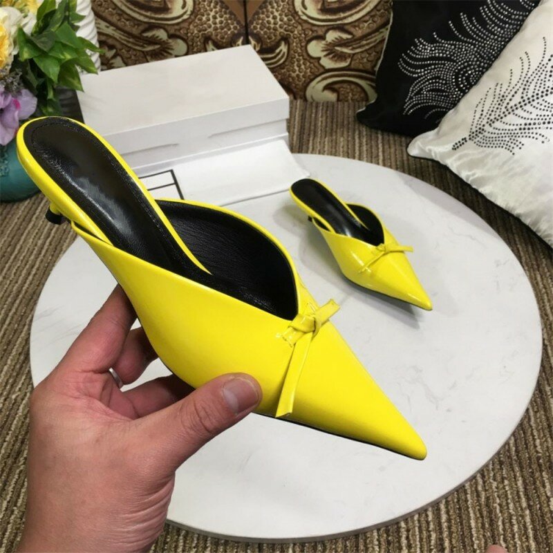 Apontado de alta qualidade dedo do pé fino bombas femininas couro genuíno das mulheres vestido luxo designer deslizamento em sapatos