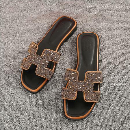 2020 New Slippers Female Summer Fashion Outer Wear Outdoor Flat yi zi tuo Rhinestone Red Wild Sandals and Slippers