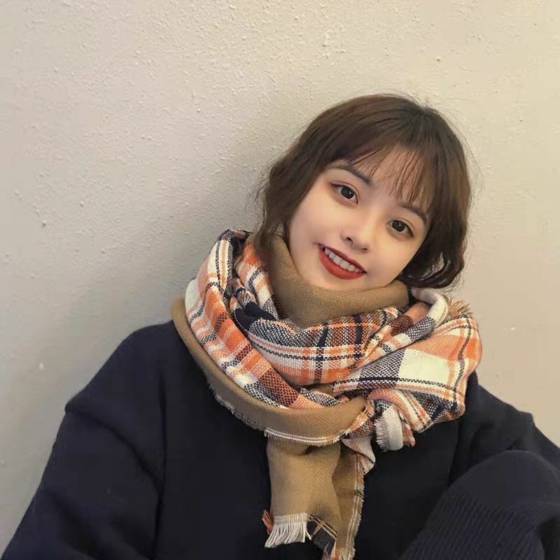 Syal Wanita Kotak-kotak Musim Dingin Gaya Korea Pelajar Selendang Hangat Tebal Semua Cocok Manis Rajutan Lucu Estetika Berkelas Mode Lembut