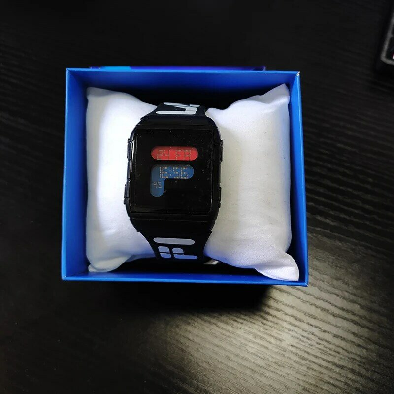 Reloj deportivo de marca famosa para hombre y mujer, reloj de pulsera informal de silicona para niños, reloj de pulsera de cuarzo Unisex, novedad de 2019