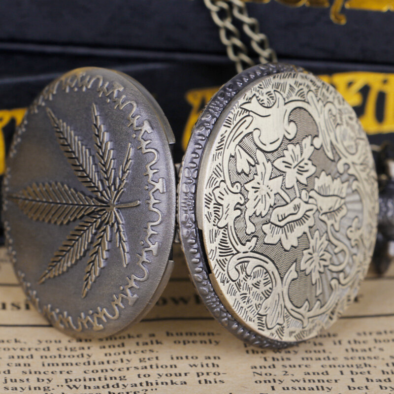 New Fashion Quartz Pocket Watches Maple Leaf Pocket Watches Pendant Necklace Chain for Mens Womens