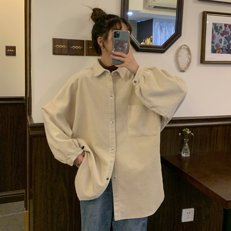 Korea Fashion Wanita Retro Korduroi Blus Wanita Harajuku Streetwear Besar Lengan Panjang Vintage Tombol Bawah Kemeja