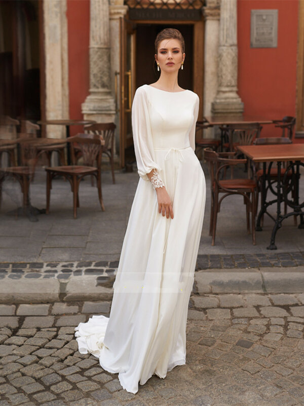 심플한 O-넥 웨딩 드레스, 2024 여름 A-라인 쉬폰 백리스, 전체 소매 스윕 트레인 레이스 디자인 띠를 여성 핫 세일
