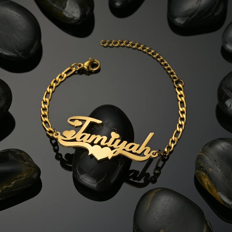 Atoztide-pulsera de acero inoxidable con nombre personalizado, brazalete de corazón grabado a mano, cadena Figaro, regalo