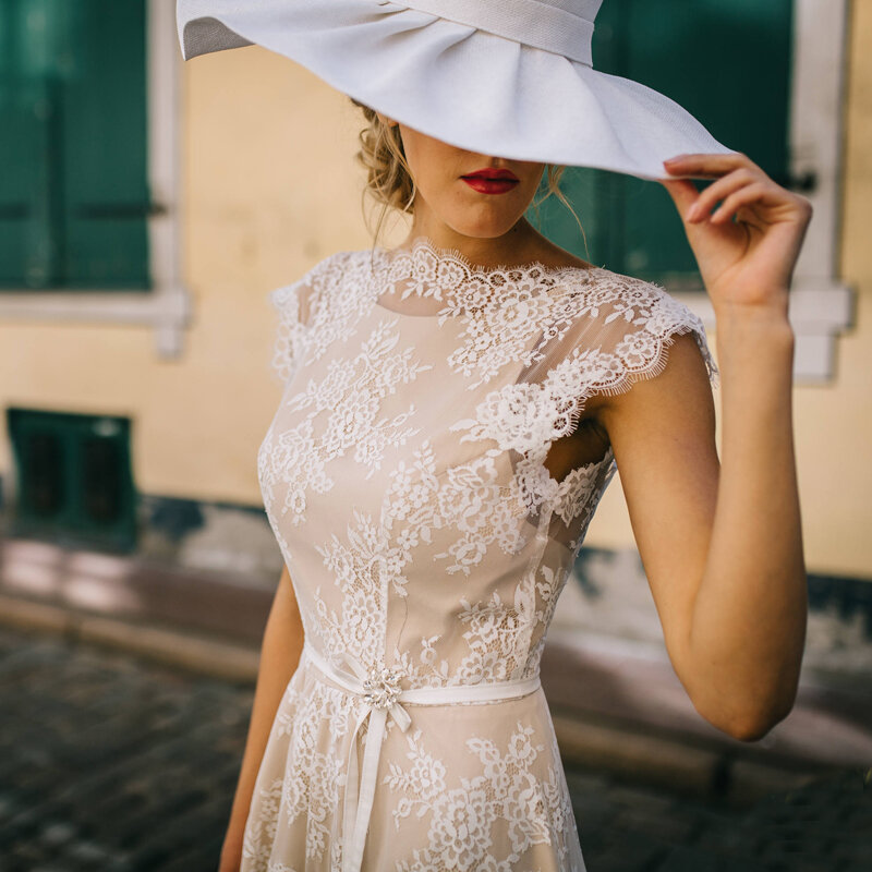 Gaun pernikahan Bohemian renda sampanye Vintage 2024 gaun pengantin punggung terbuka seksi Lengan A Line Cap Vestidos de Novia