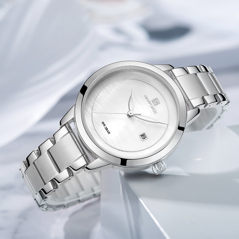 NAVIFORCE zegarek damski luksusowa marka moda prosty kwarcowy data zegarki damskie zegarek wodoodporny Lady zegar Relogio Feminino