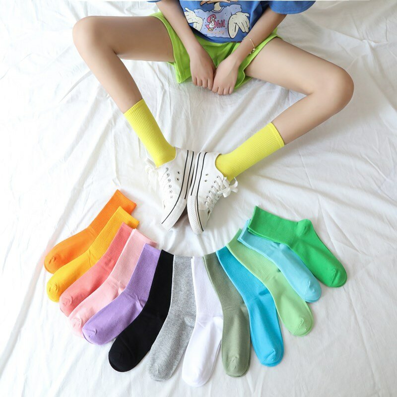 Women's solid color cotton socks European and American autumn new fashion candy color breathable sweat-absorbent woman socks