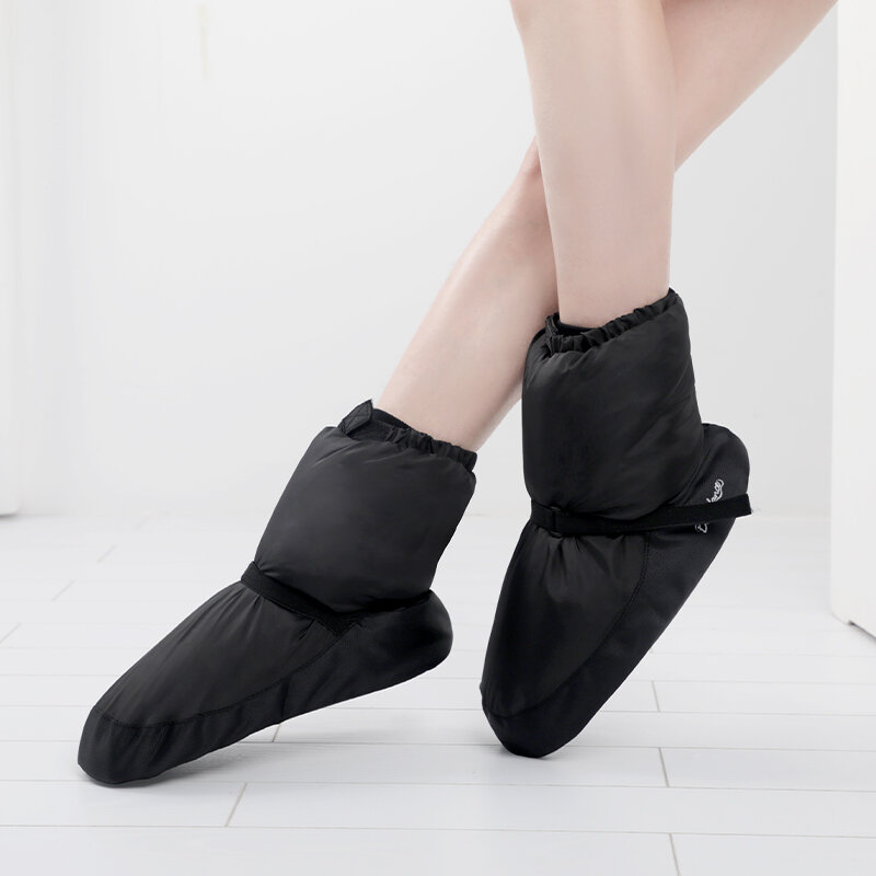 Sepatu dansa nasional wanita, sneaker latihan balerina hangat anti-selip musim dingin untuk perempuan