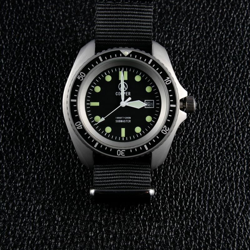 Jam tangan Wriste pria jam tangan klasik Diver pabrik Sandblast 42mm SAS SBS tentara militer 300M tahan air Matt 8016A