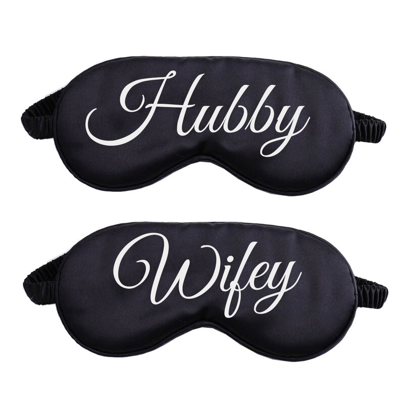 Hubby Wifey Mr Mrsพิมพ์งานแต่งงานของขวัญSleep Eye Maskส่วนบุคคลชื่อเจ้าสาวของขวัญSatin Eye Mask