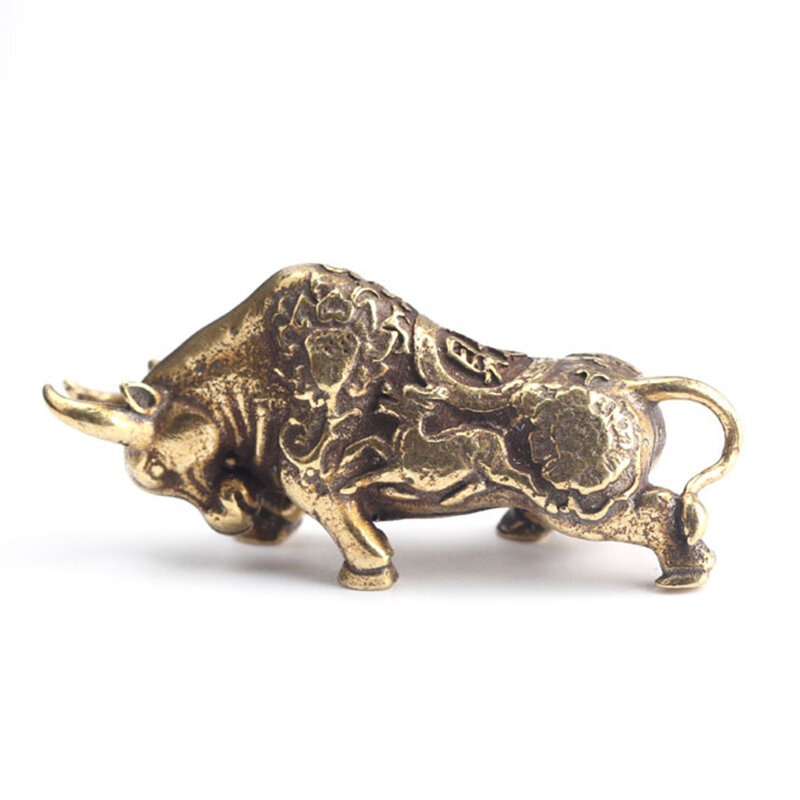 Akcesoria Bull Ornament rzeźba miedź miniatury figurki dekoracja biurka ozdoba byka wykonana z czystej miedzi ręcznie robione linie