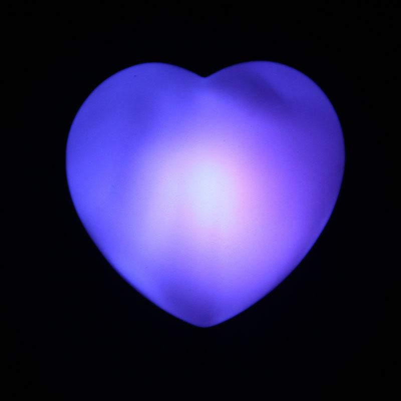 الحب لطيف شكل Patted سيليكون ليلة ضوء جميل LED مصباح هدية الكريسماس لغرفة الديكور 7 متعدد الألوان اللمس ضوء الليل