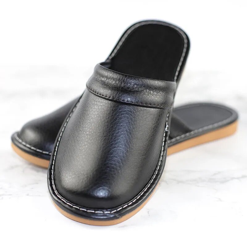 Klasyczne PU skórzane kapcie męskie kryty Unisex buty mężczyźni 2021 moda mężczyzna skórzane buty domowe kapcie wodoodporne człowiek kapcie