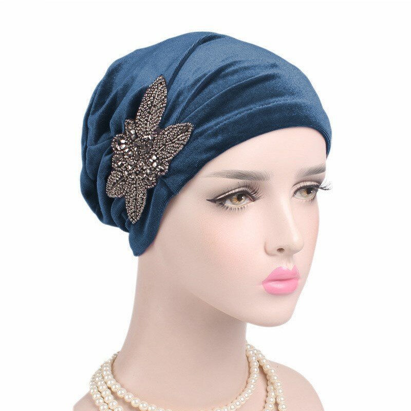 2023 Nieuwe Sieraden Fluwelen Tulband Caps Moslim Strass Hijab Sjaal Motorkap Vrouwen Hoofdband Tulbanden Islamitische Wikkel Hoofddoeken