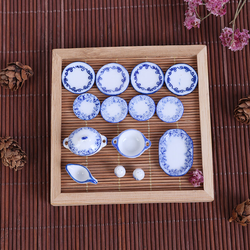 15 개/대 귀여운 블루 미니 인형 집 세라믹 인쇄 식기 그릇 음식 접시 접시 주방 장난감