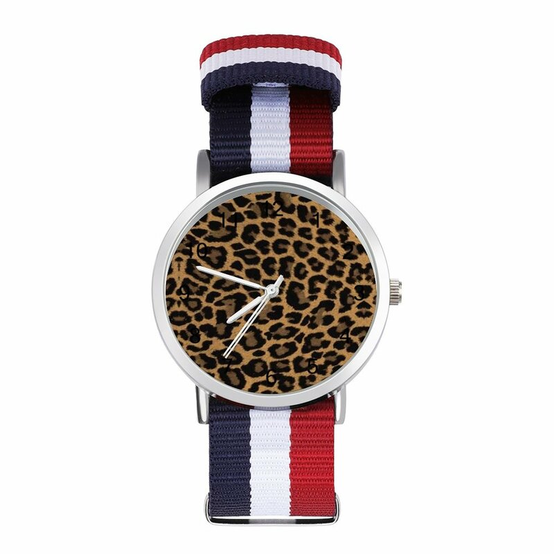 カラフルなヒョウのスキンデザインのクォーツ時計,動物のデザインのスタイリッシュな腕時計