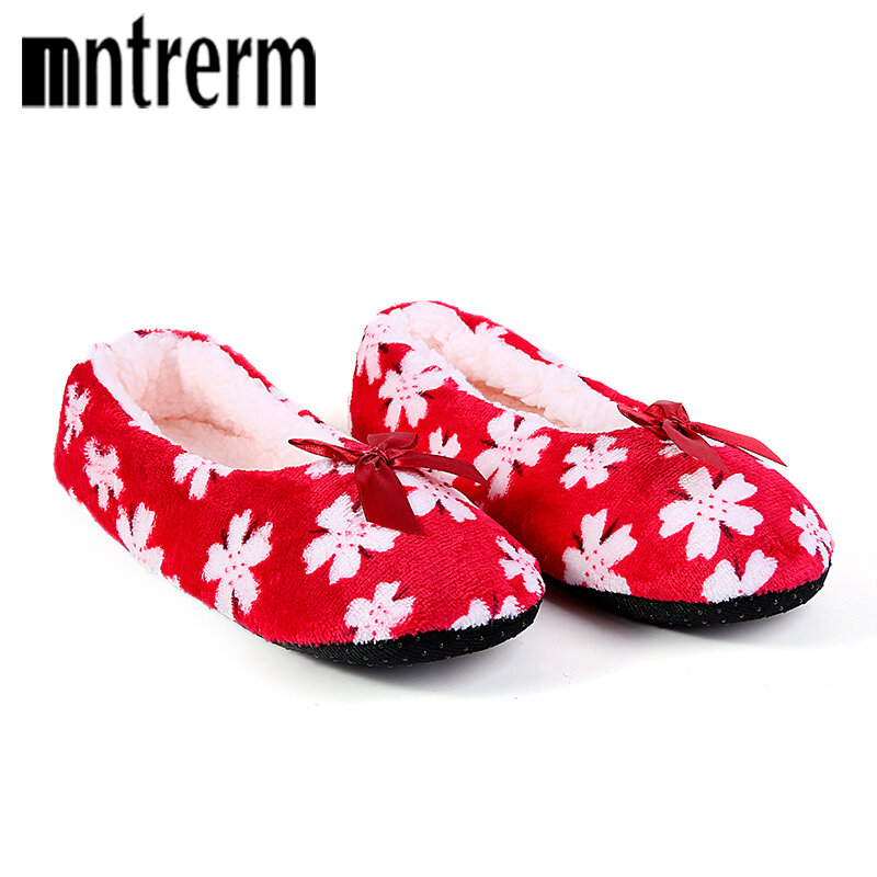 Mntrerm-Zapatillas cálidas para mujer, zapatos de algodón de felpa, antideslizantes, para interiores, con lazo y lunares