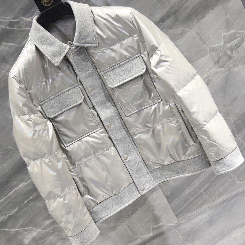Стильная Корейская мужская модная куртка с отложным воротником на белом утином пуху со сращенными карманами на молнии с круглым вырезом зимнее теплое уличное пальто