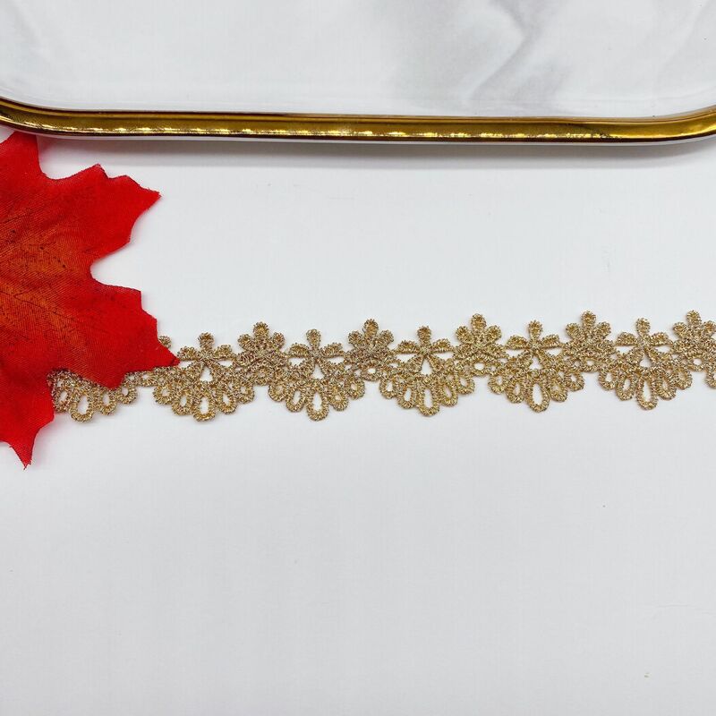 レーストリム2.4cm,金色の糸,透かし彫りの花の刺繍,ルームパーティーの装飾,ロリータスカート,衣類の縫製アクセサリー