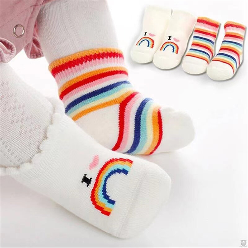 Chaussettes pour bébé fille et garçon, chaussettes souples pour nouveau-né, lettre imprimée à rayures, chaussettes chaudes pour bébé de 0 à 12 mois, printemps et été
