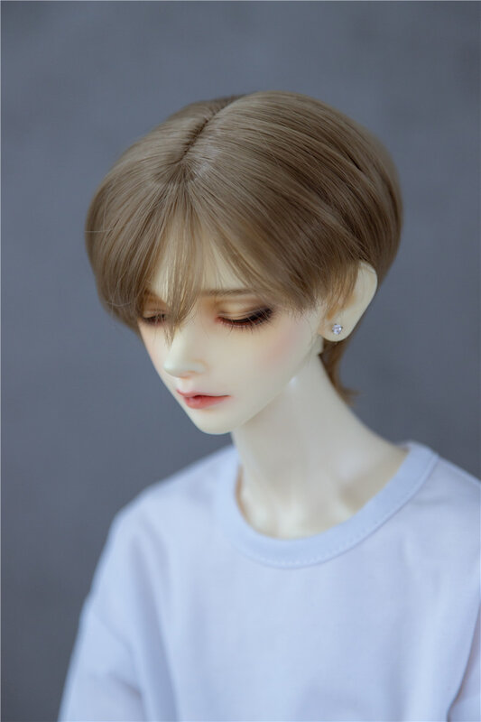 BJD doll with wig 1/3 high temperature silk short hair BJD doll accessories